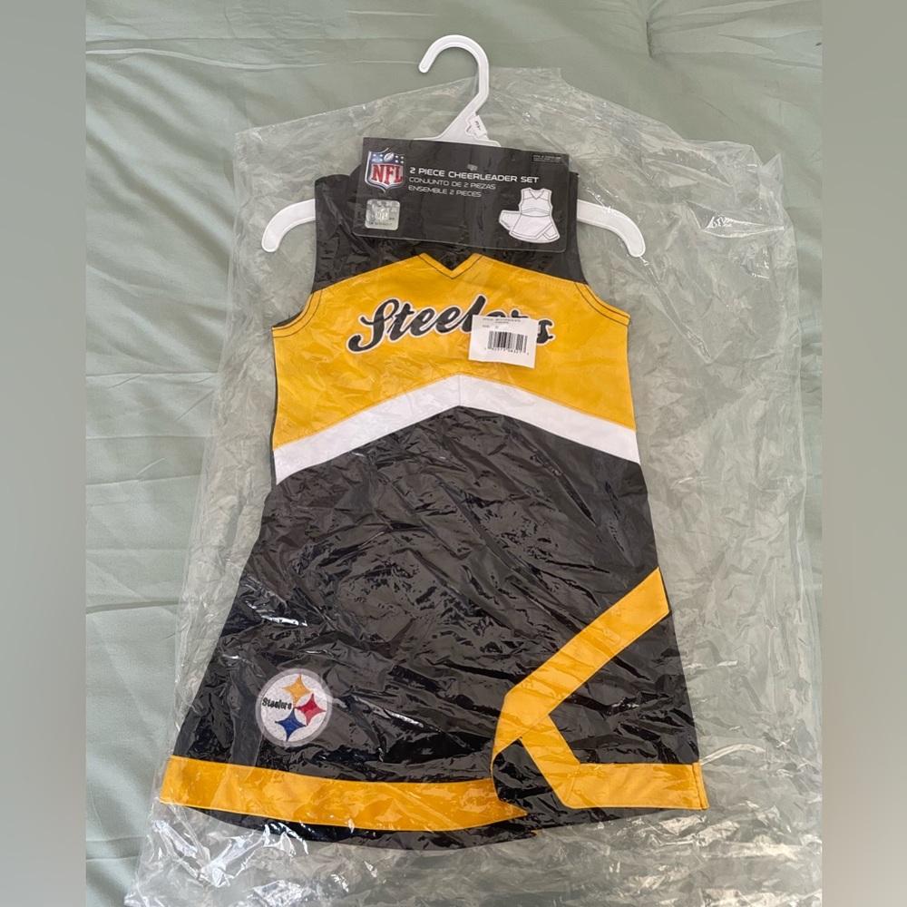 NFL Pittsburgh Steelers Little Girl's Cheer Captain Jumper